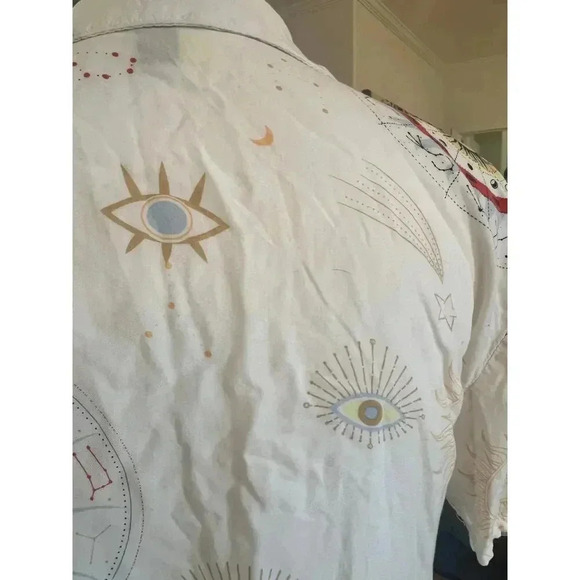 forever 21 crop short sleeve button up astrology design womens size small - Picture 7 of 9